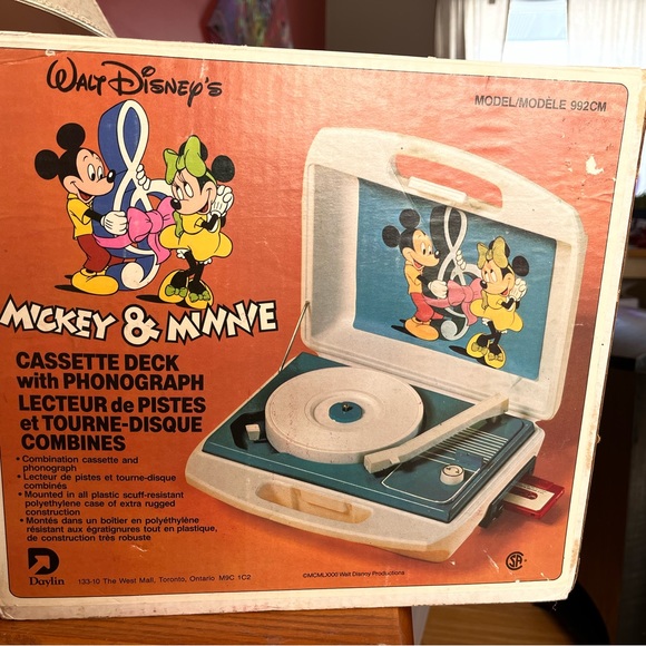 Vintage Mickey & Minnie Mouse Record player - Picture 1 of 7